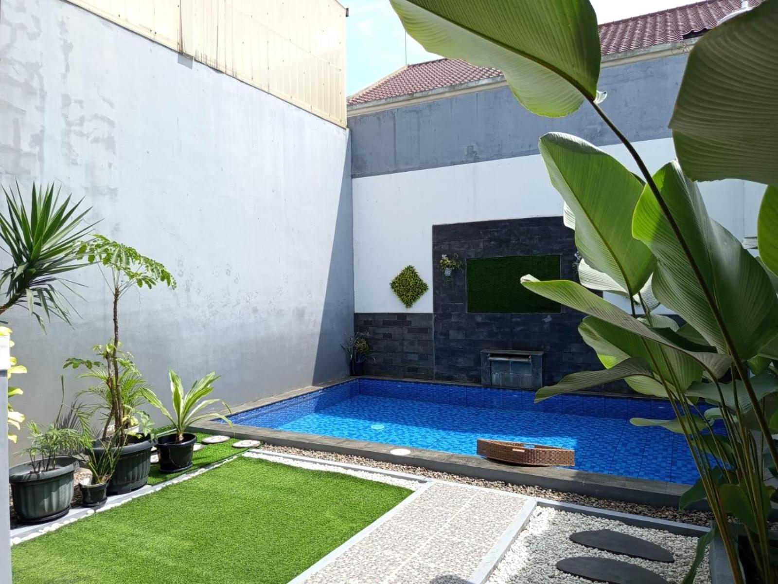 Villa Normandie Bandung Exterior foto